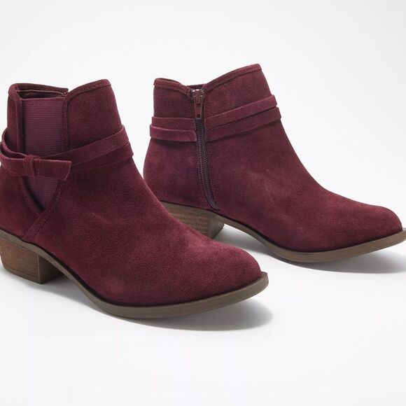NIB Isaac Mizrahi, maroon booties size 8 - Picture 1 of 6